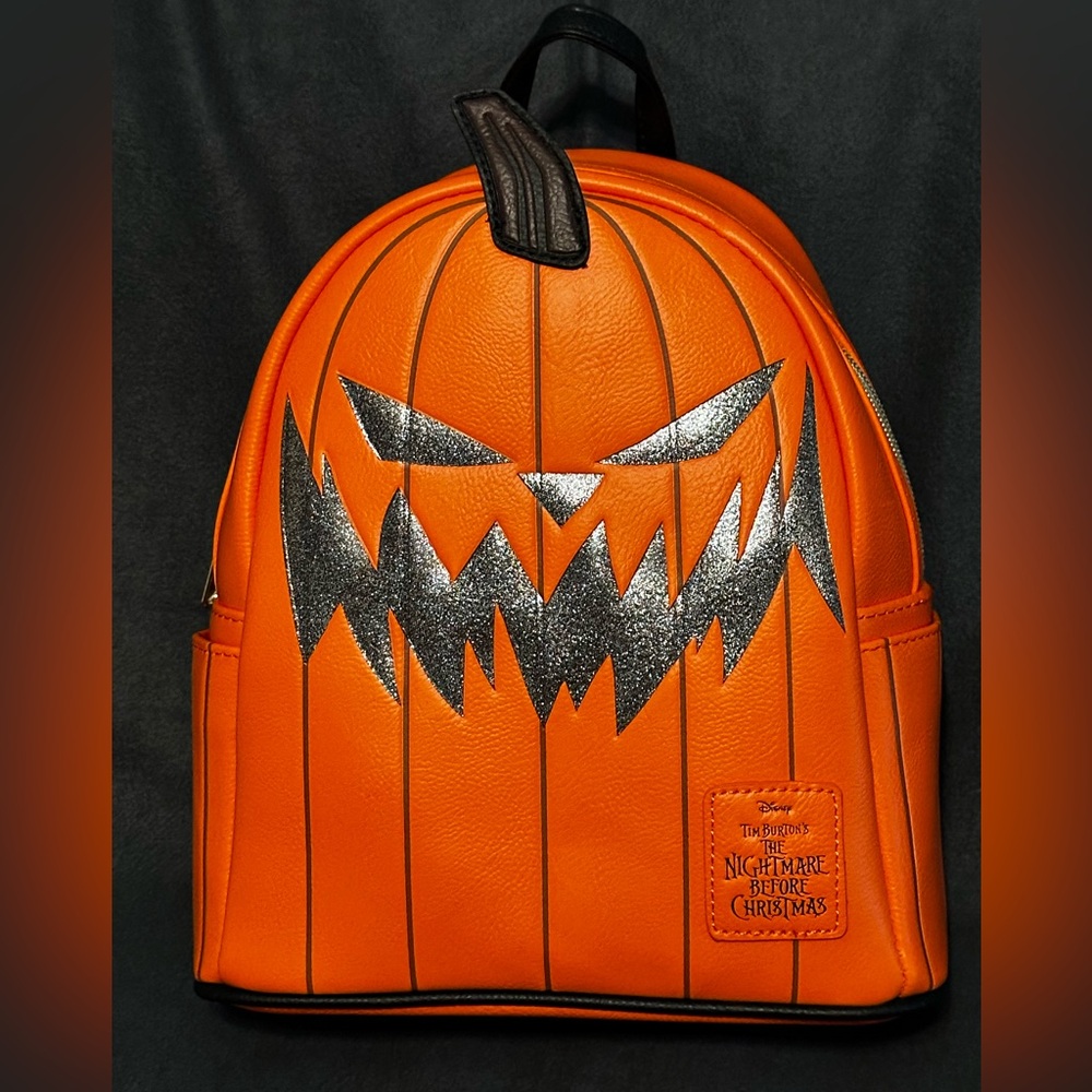 BUY ONE GET ONE 50% OFF

BNWT Disney NBC Jack Skellington Pumpkin King